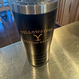 Tervis Black and Gold Yellowstone Dutton Ranch Travel Tumbler
